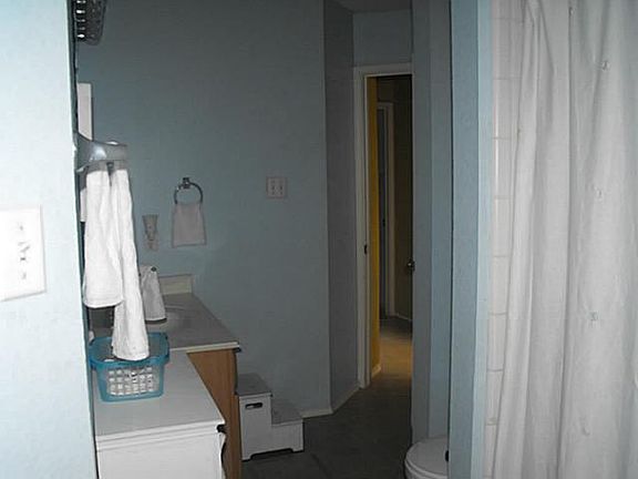 5th image of 3408 Francis Dr