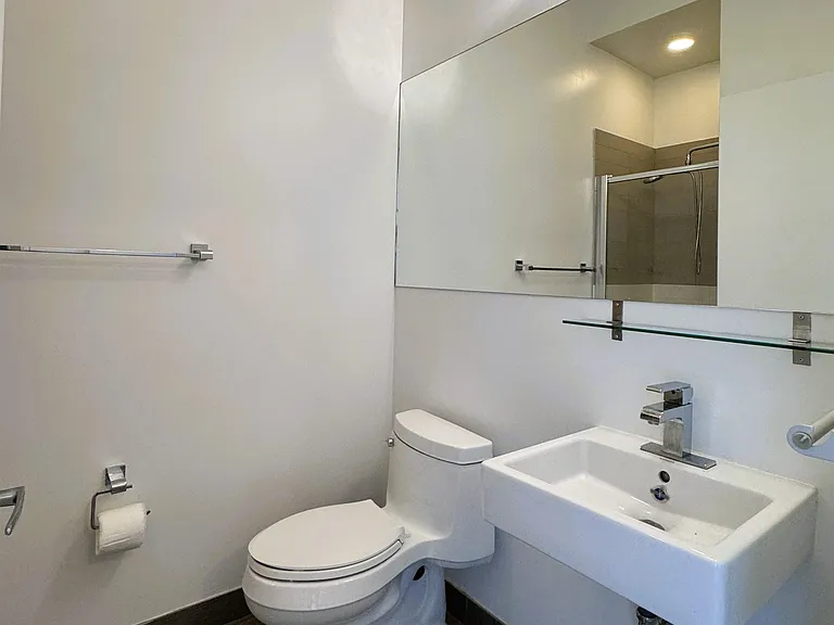 217 Newark Ave #517 — Photo 9