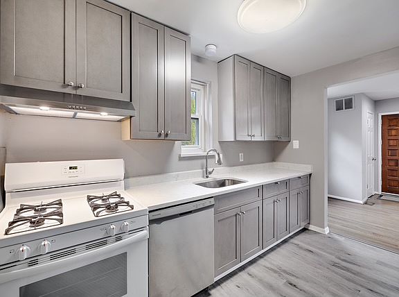 Kitchen on 1st floor