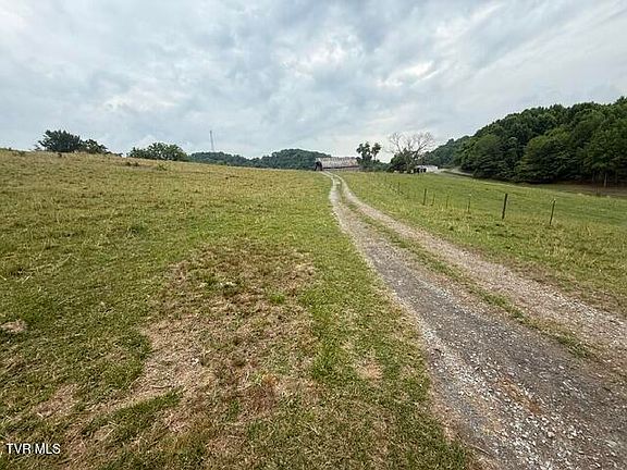 2nd image of S Summer Sound Rd
