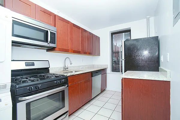 Rented by Living New York | media 10