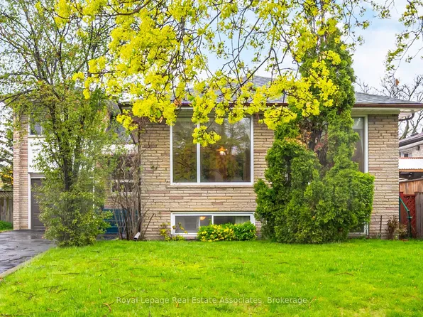 193 Kingsview Blvd, Toronto, ON M9R 1V7