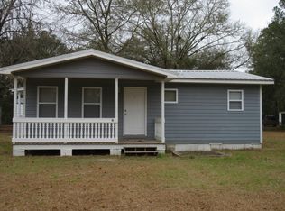 46 Wakulla Arran Rd, Crawfordville, FL 32327
