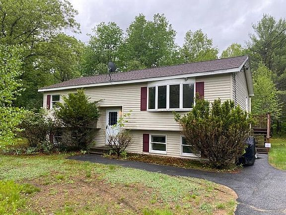 2nd image of 48 Blueberry Lane