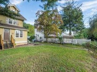 15 Ringwood Ave, Pompton Lakes, NJ 07442
