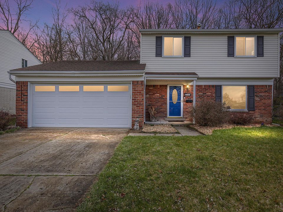 1st image of 30306 Winthrop Dr