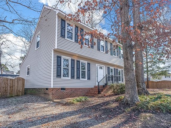 2nd image of 4601 River Mill Ct