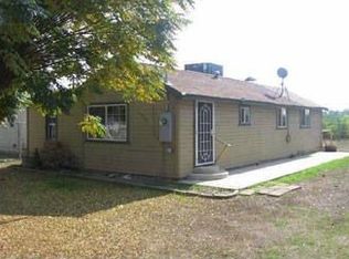 15787 Jasmine Ave, Ivanhoe, CA 93235