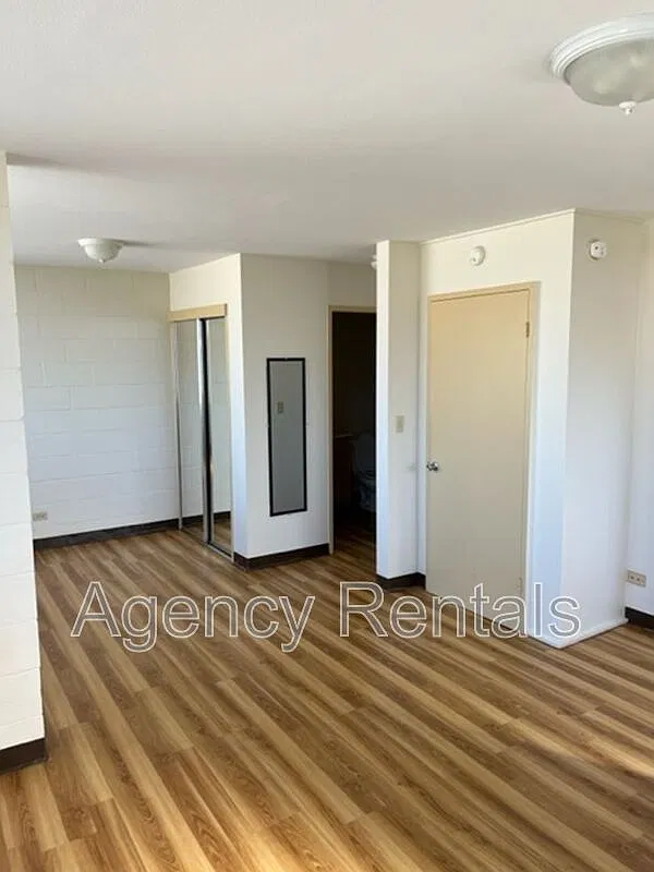 Studio, 1.0 bath, 400 sqft, $1,450 — Photo 2