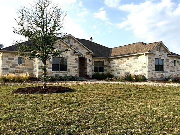 3rd image of 229 Dawn Dr