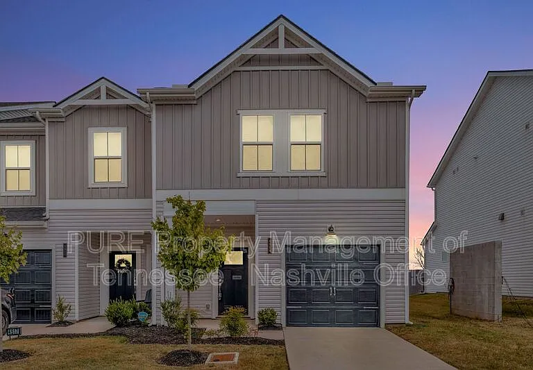 4519 Skywood Ln — Photo 2