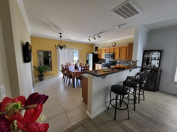 Kitchen- Dinning