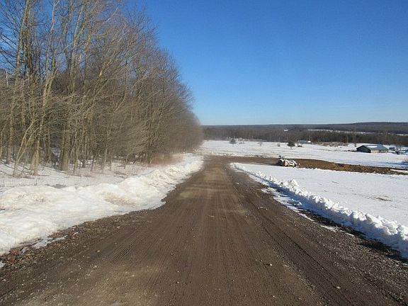 3rd image of 254 Rubright Rd