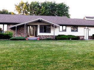 6294 Elevator Rd, Roscoe, IL 61073