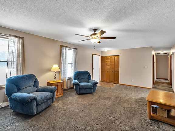 5th image of 4285 Ransomville Rd