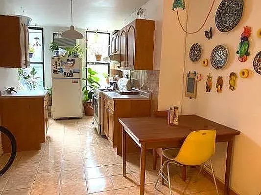 Rented by Apple Exclusive Realty Inc | media 14