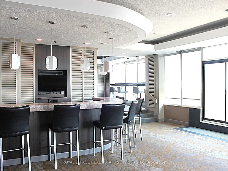 2269 Lake Shore Blvd W #307 — Photo 26