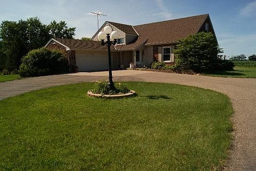 2nd image of 11025 180th St E
