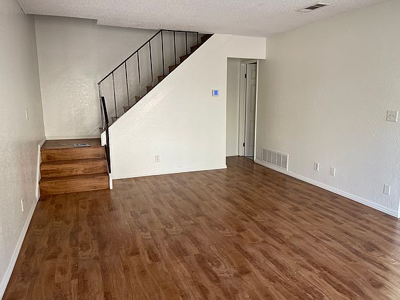 4th image of 12527 Vicente Pl