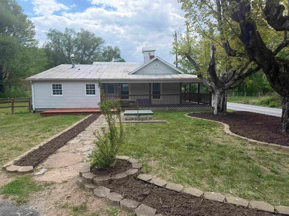 64 Augusta Springs Rd, Craigsville, VA 24430