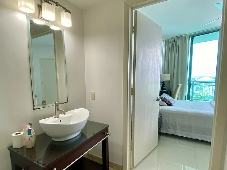 350 S Miami Ave #3813 — Photo 28