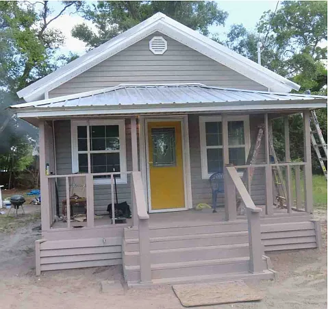 Building Photo - 311 Kings Ln