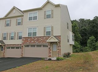 601 Keswick Ct, Mechanicsburg, PA 17055