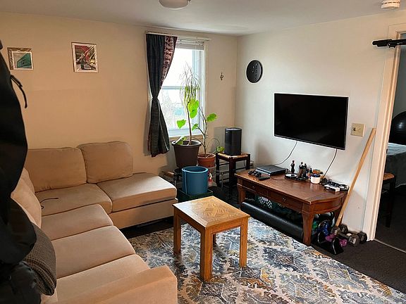 3rd image of 61 E Allen St APT A