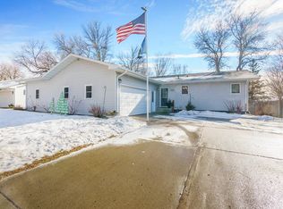 1322 Forest St, Brookings, SD 57006