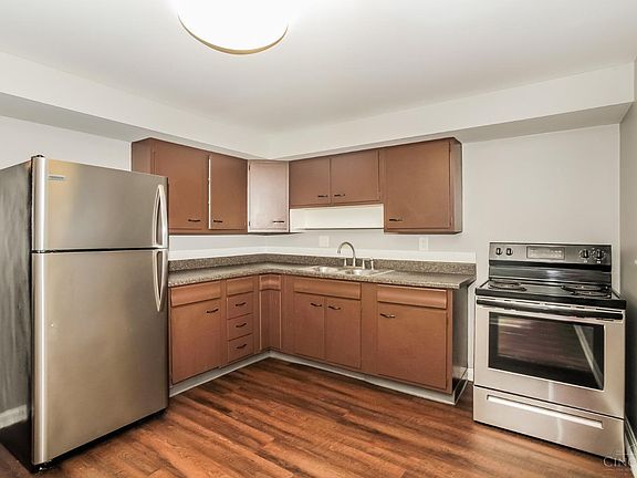 3rd image of 2937 Wheatfield Dr