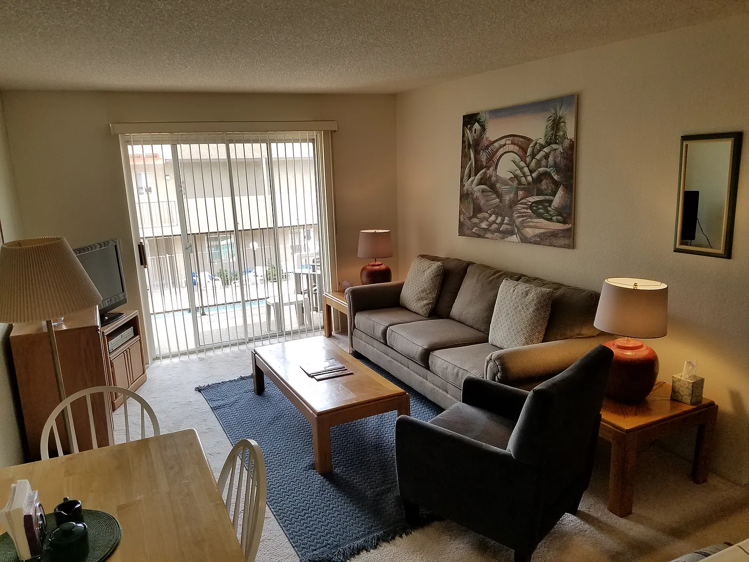 1 bed, 670 sqft, $1,100 — Photo 4