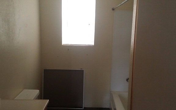 5th image of 207 E Fm 2105