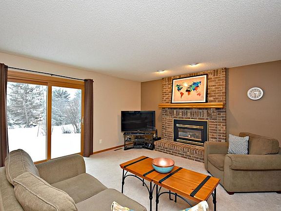 4th image of 1305 Fremont Ct