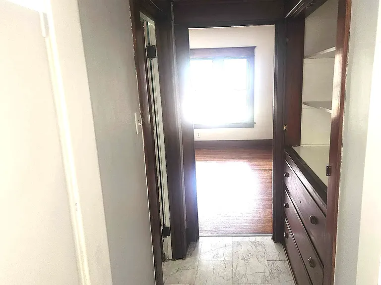 115 Grove St #1 — Photo 3