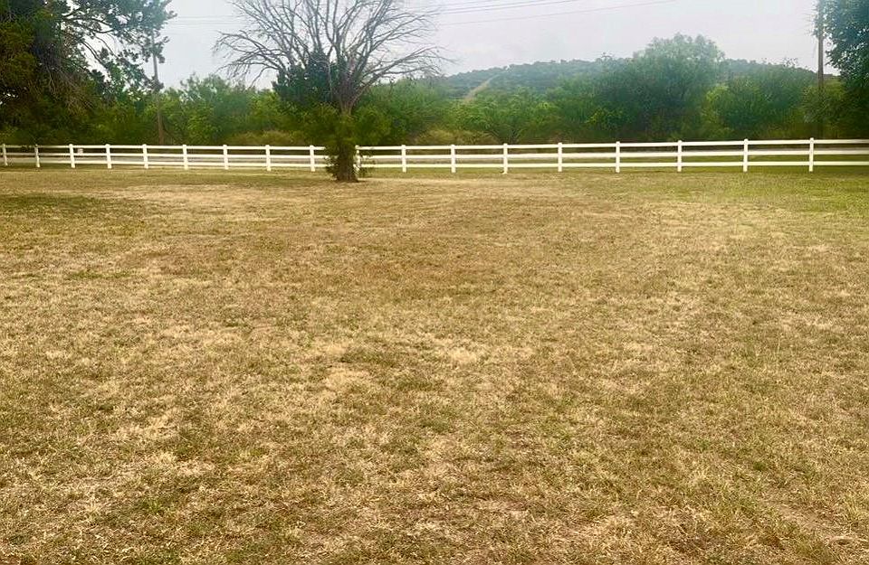 1st image of 104 Promise Ln