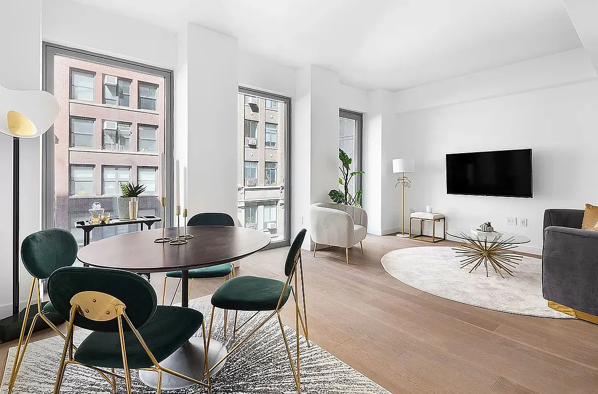 30 E 31st St #4A photo 1