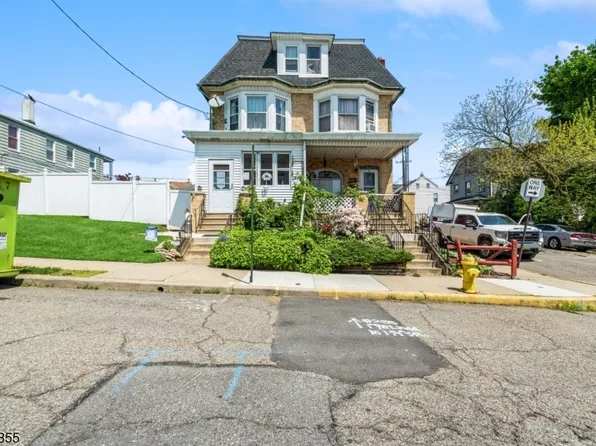 253 Chambers St, Phillipsburg Town, NJ 08865
