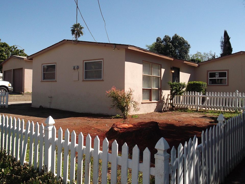 1st image of 433 Townsite Dr