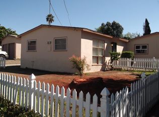 433 Townsite Dr, Vista, CA 92084