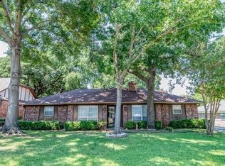 1920 Ridgebrook Dr, Arlington, TX 76015