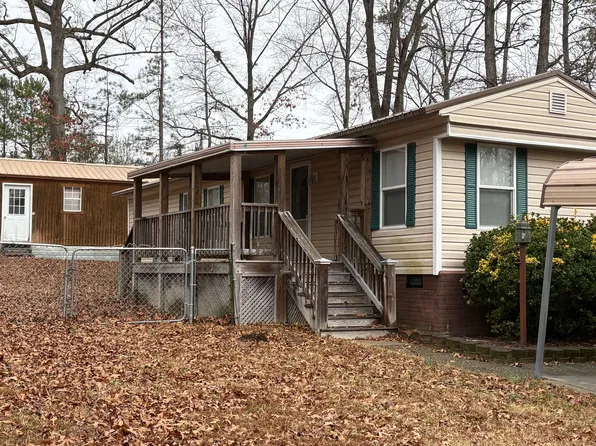 2208 Circlestone Ct, South Chesterfield, VA 23834