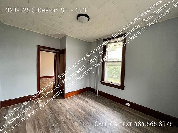 5th image of 323-325 S Cherry St #323