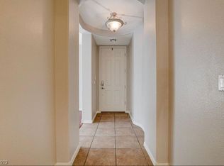 925 Tafalla Ct, Las Vegas, NV 89138