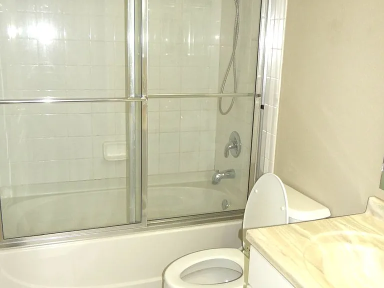 12909 Kings Crossing Dr — Photo 12
