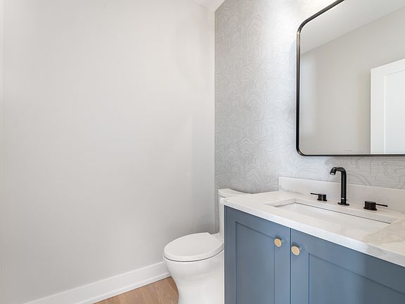 5th image of 5644 N Ashland Ave #4
