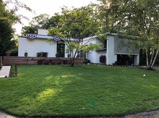 1220 Whitebridge Hill Rd, Winnetka, IL 60093