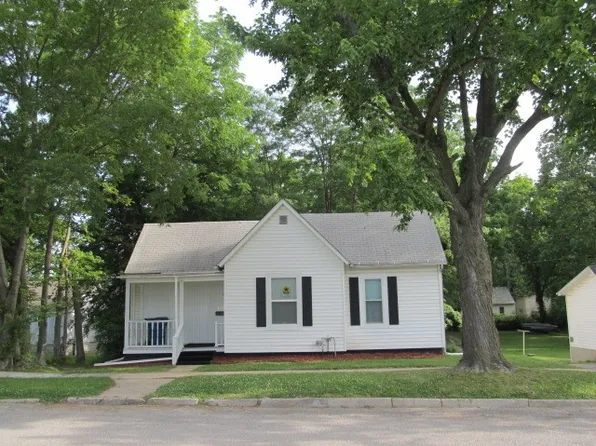 418 Harrison St, Mount Vernon, IL 62864