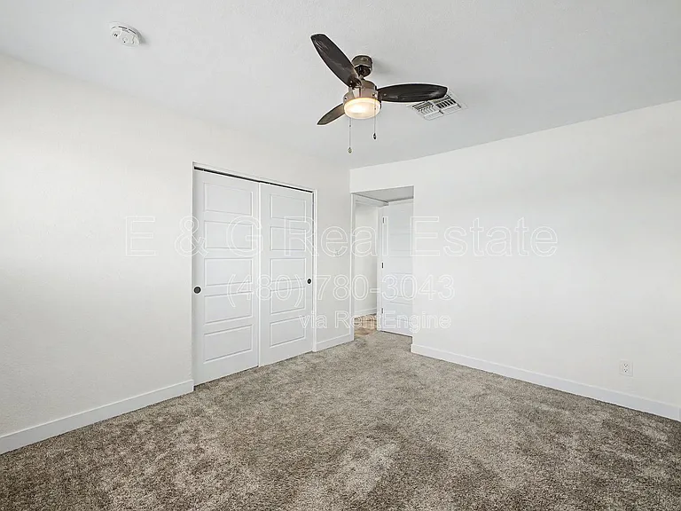 2174 E Palmcroft Dr — Photo 20