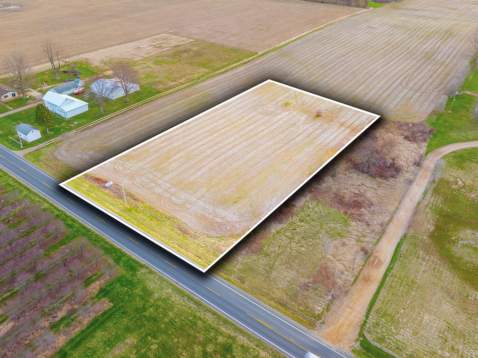 1st image of V/l 3 Red Bud Trl