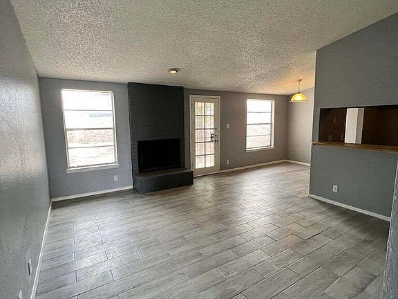 5th image of 1504B Monte Sanders Ln